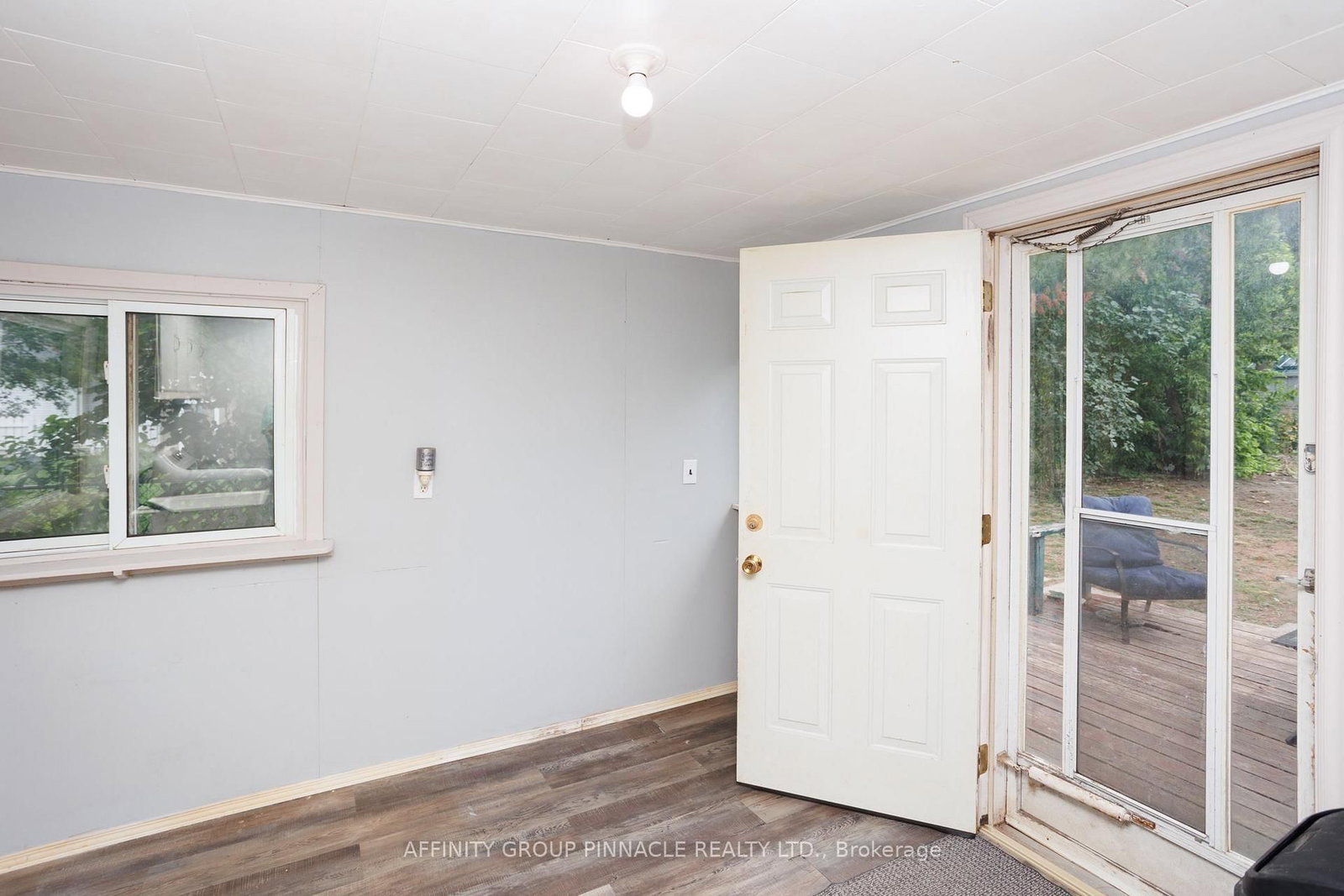 35 Clifton Street • Kawartha Lakes, ON photo 20
