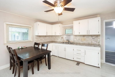 35 Clifton Street • Kawartha Lakes, ON photo 9
