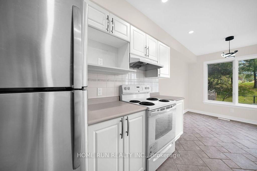 102 Kimberwick Crescent • Ottawa, ON photo 14