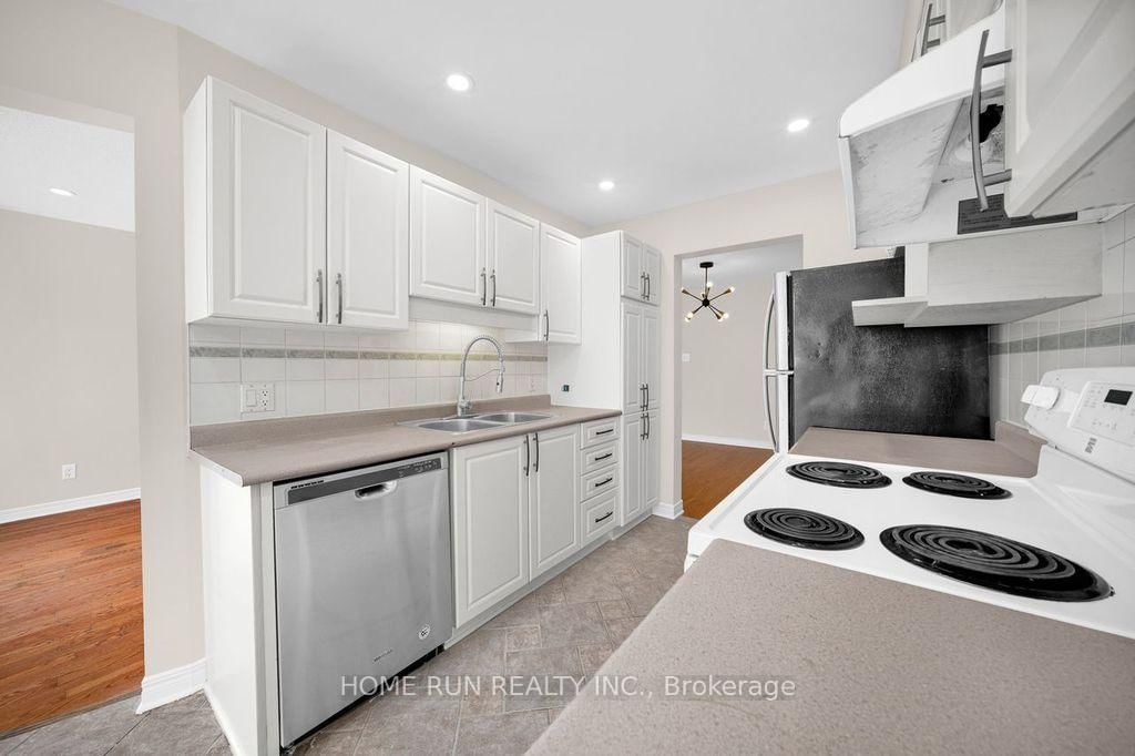 102 Kimberwick Crescent • Ottawa, ON photo 15