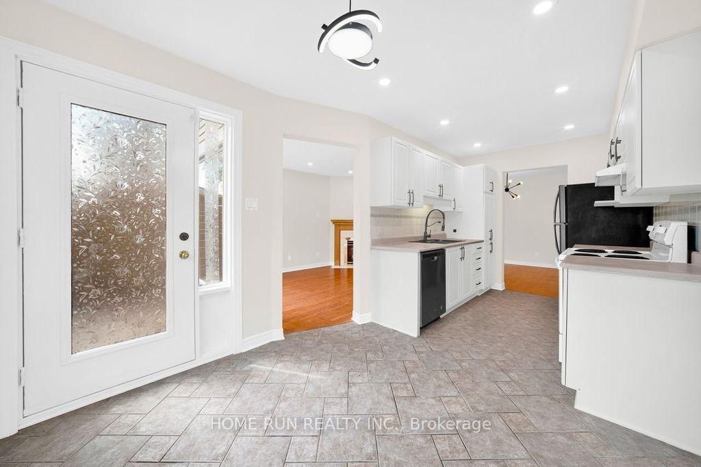 102 Kimberwick Crescent • Ottawa, ON photo 19