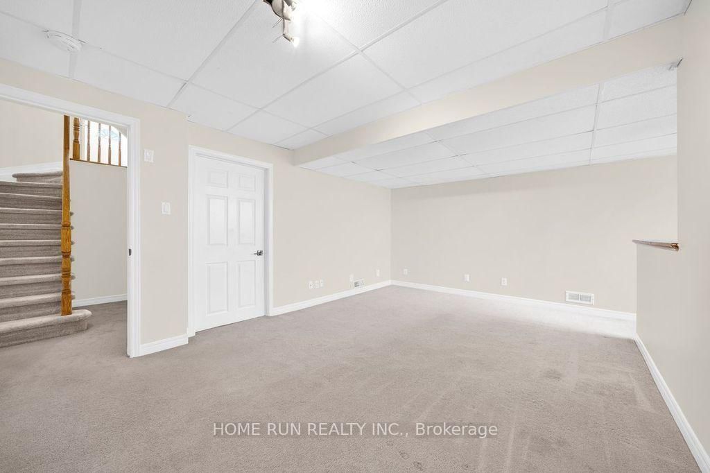 102 Kimberwick Crescent • Ottawa, ON photo 34