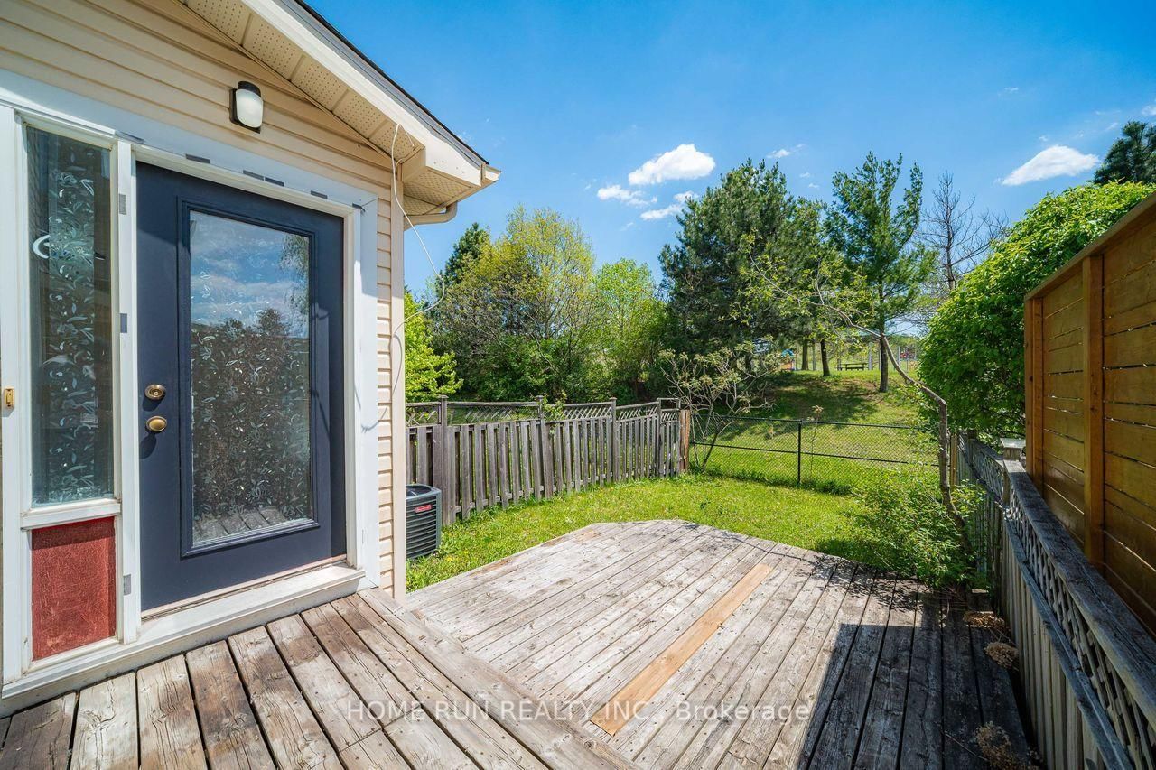 102 Kimberwick Crescent • Ottawa, ON photo 36
