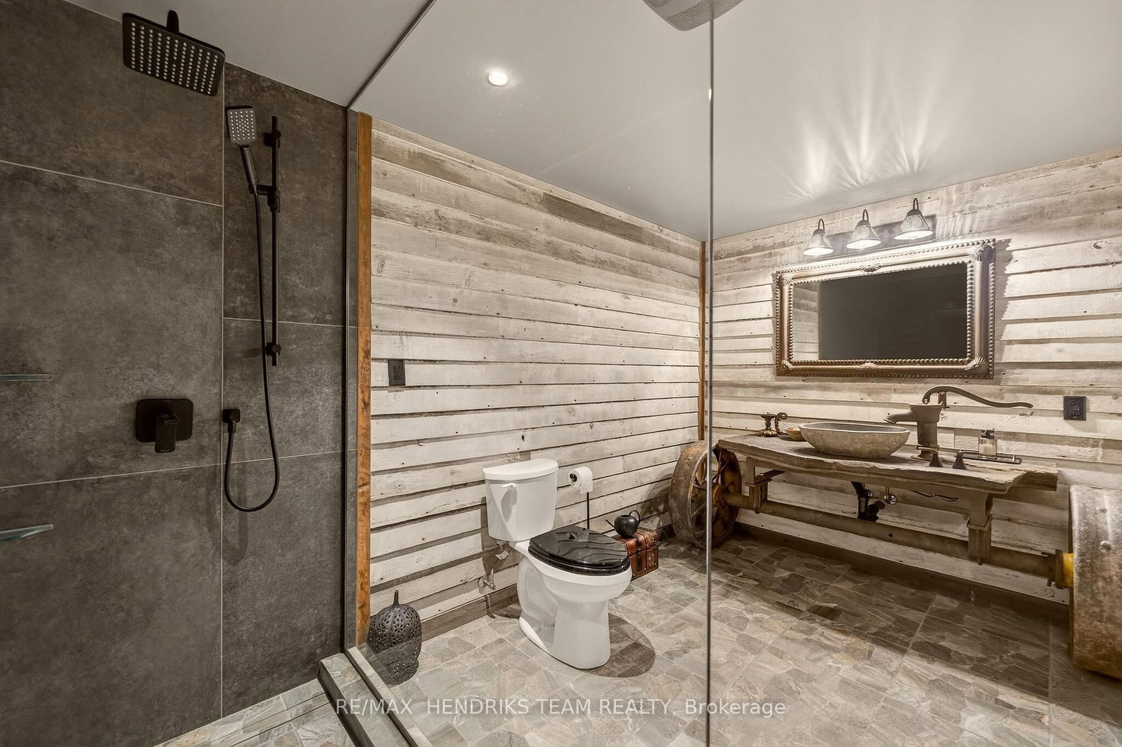515 Sandy Bay Road • Haldimand, ON photo 31