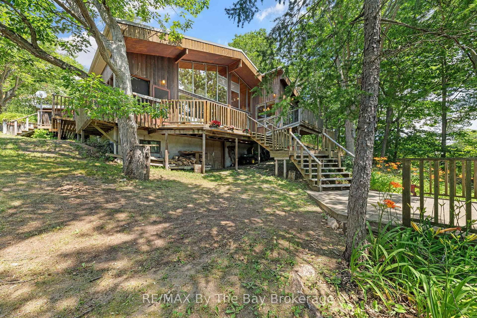13626 Georgian Bay Shore • Georgian Bay, ON photo 11