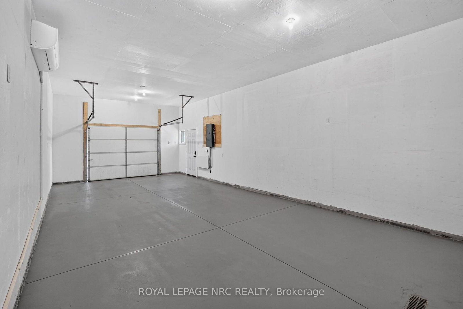 2944 Portage Trail • Fort Erie, ON photo 38