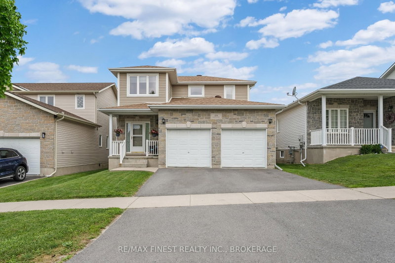 106 Macdougall Drive, Loyalist