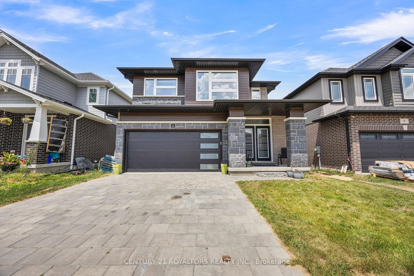 6 Sutherland Crescent, Ingersoll, photo 1