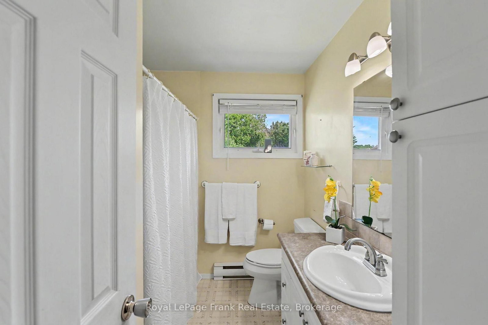 1834 7th Line • Selwyn, ON photo 23