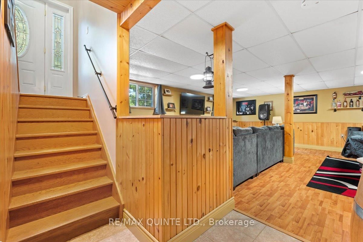 19 County Rd 18 Road • Prince Edward County, ON photo 35