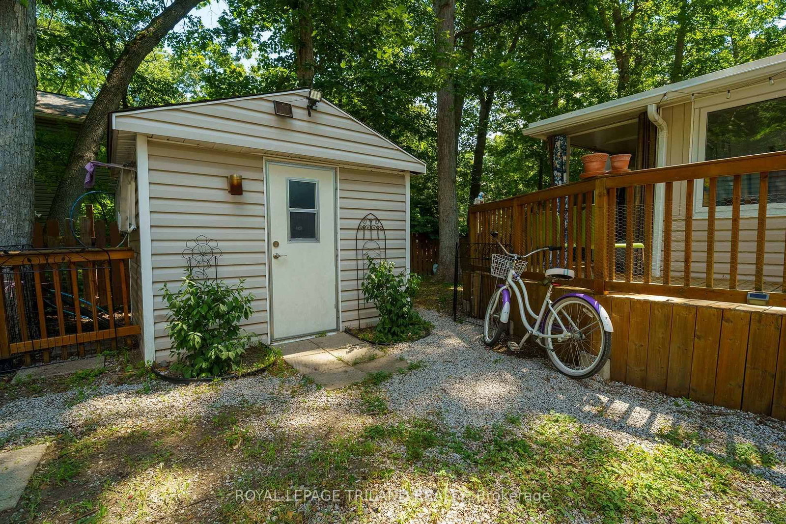 9910 Northville Crescent • #B12 • Lambton Shores, ON photo 19