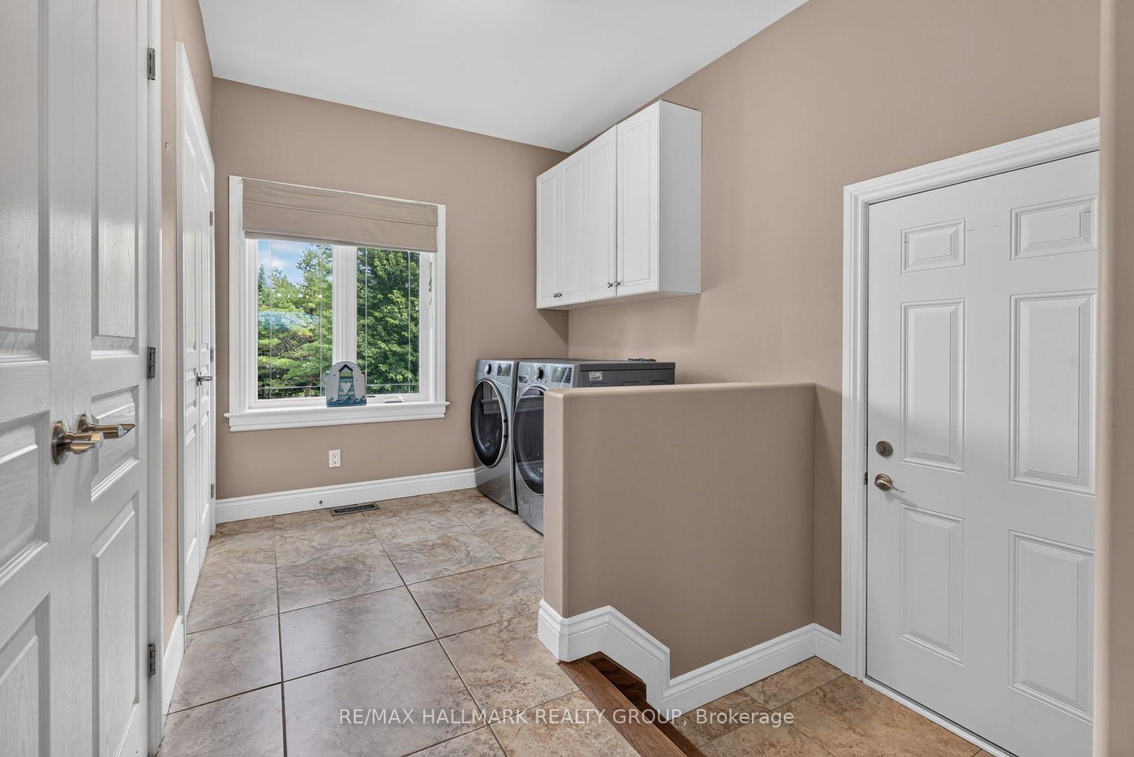 168 Wilbert Cox Drive • Carp, ON photo 12