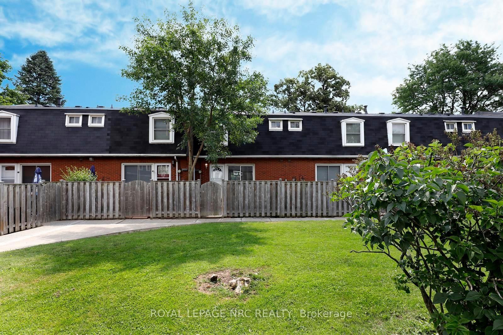 211 N Lake Avenue • #6 • Hamilton, ON photo 32