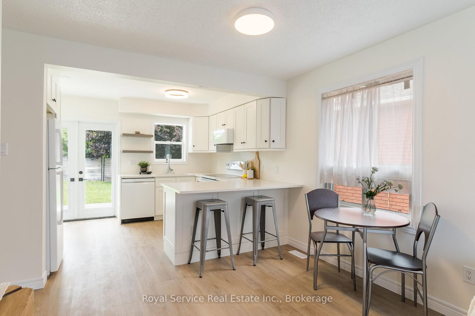 228 Towerhill Road • Peterborough, ON photo 11