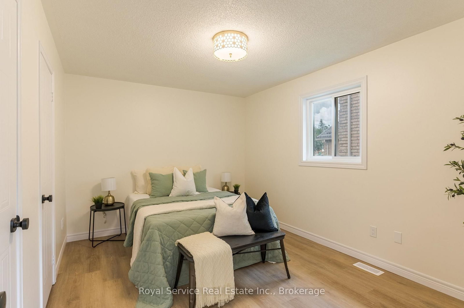228 Towerhill Road • Peterborough, ON photo 24
