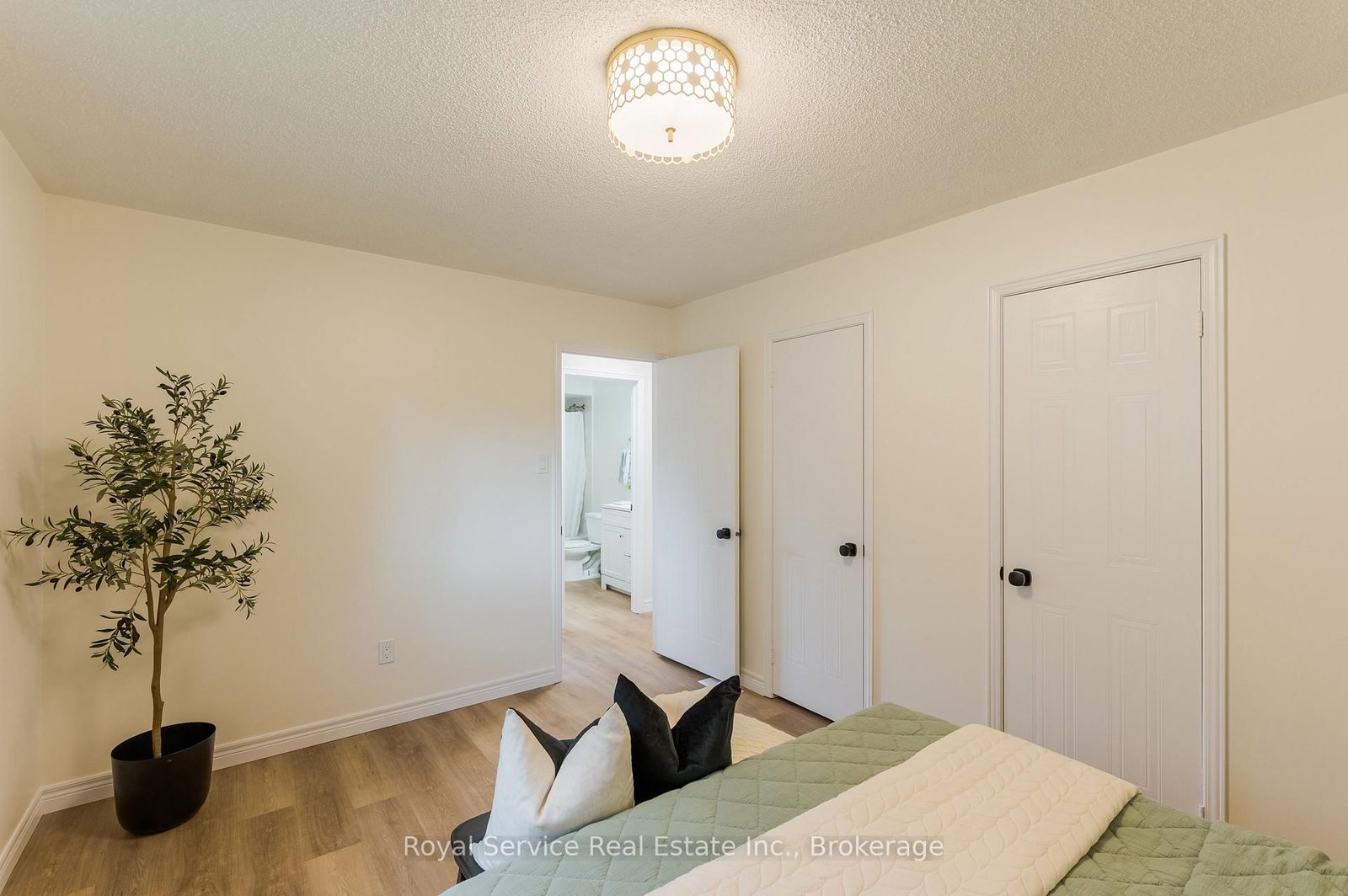 228 Towerhill Road • Peterborough, ON photo 25