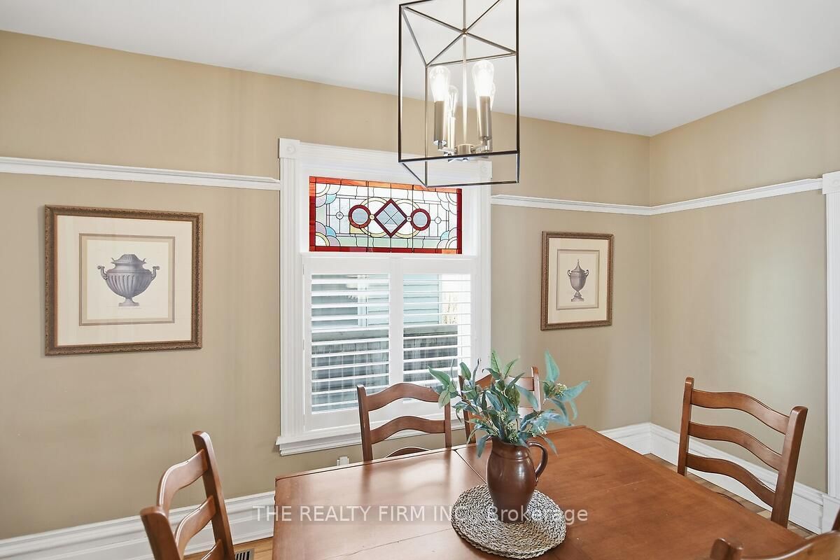 422 Greenfield Street • Petrolia, ON photo 13