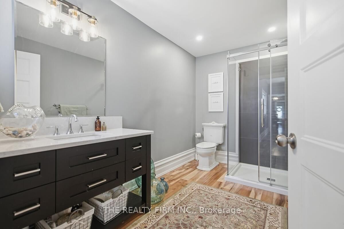 422 Greenfield Street • Petrolia, ON photo 19