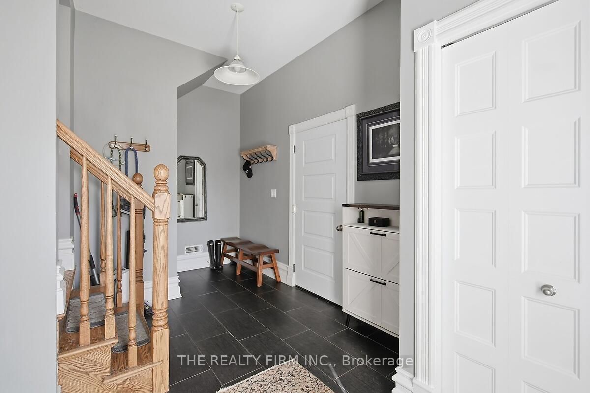 422 Greenfield Street • Petrolia, ON photo 23
