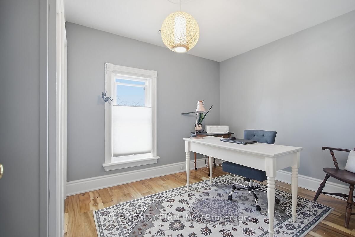 422 Greenfield Street • Petrolia, ON photo 29