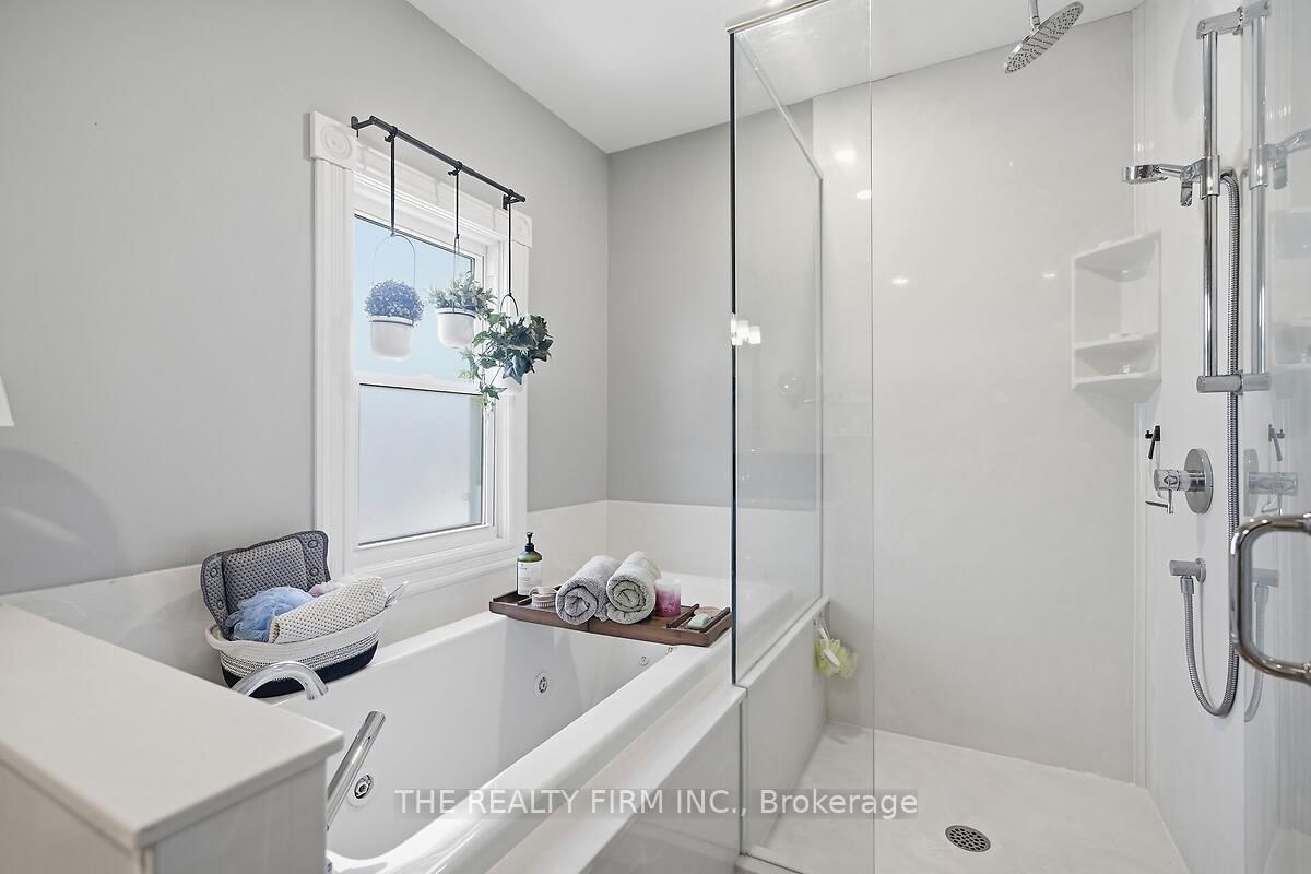 422 Greenfield Street • Petrolia, ON photo 34