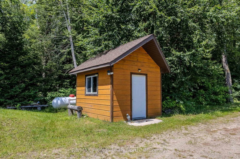 1367 Pickerel and Jack Lake Road
