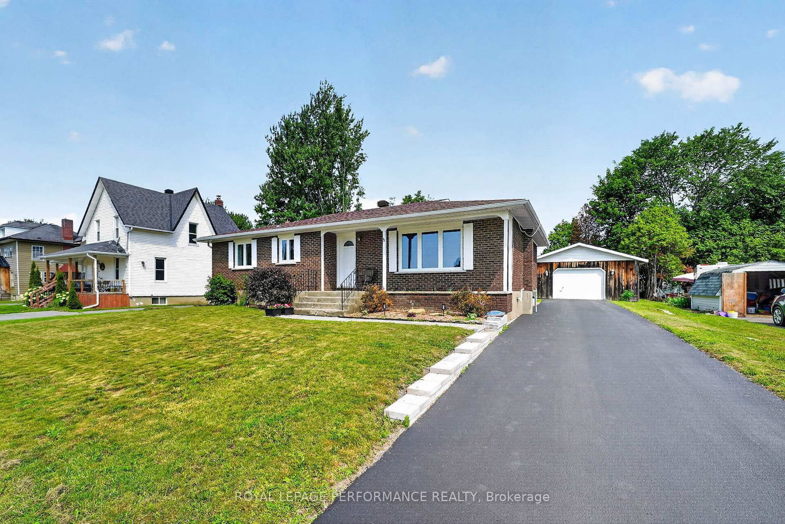 48 Pine Street • South Stormont, ON photo 1