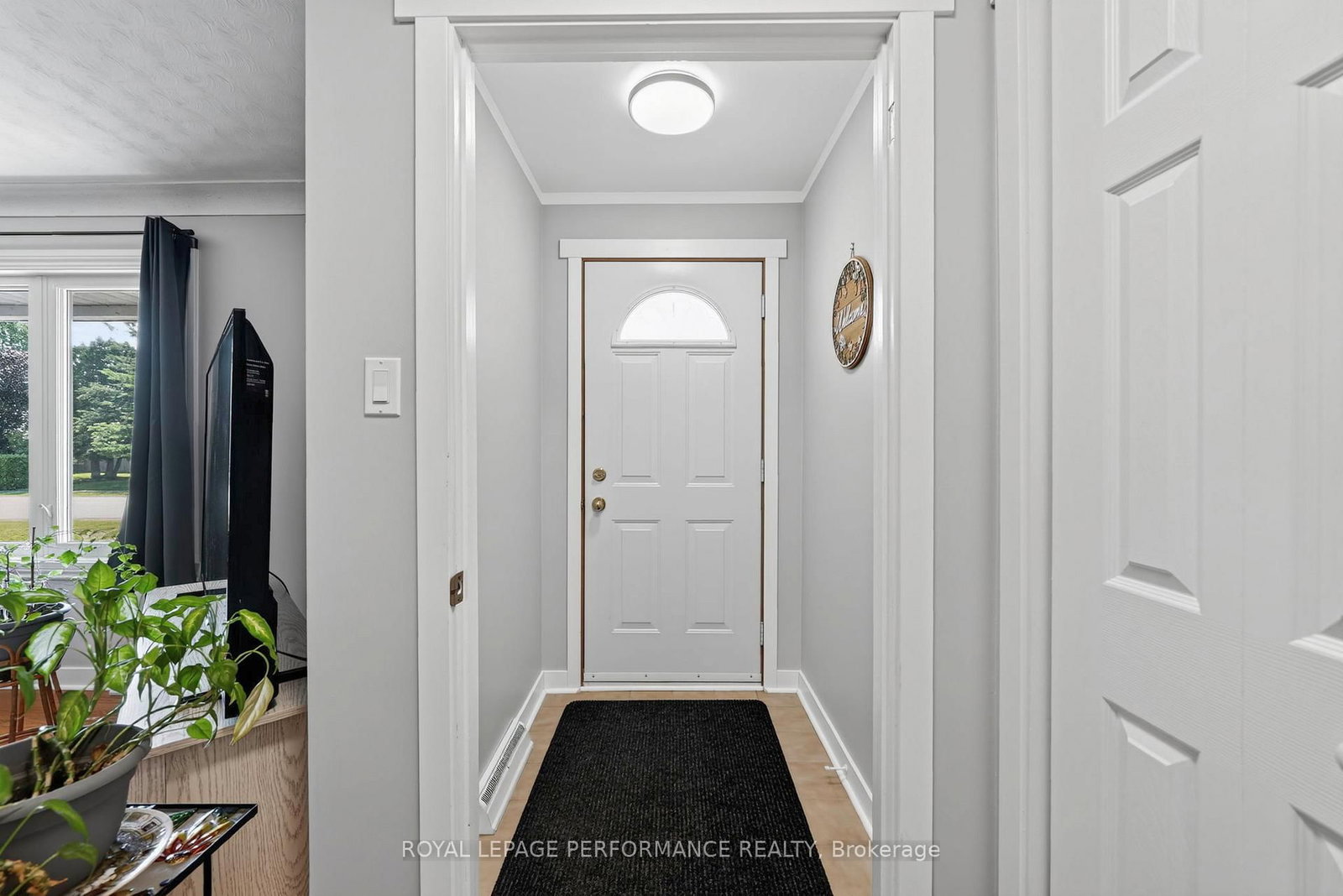 48 Pine Street • South Stormont, ON photo 3