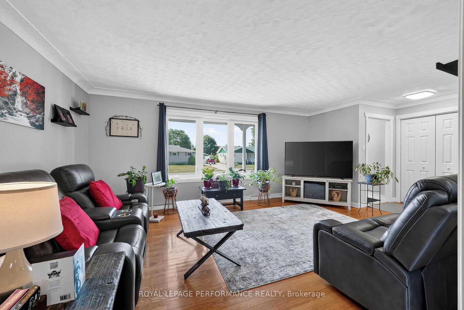 48 Pine Street • South Stormont, ON photo 7
