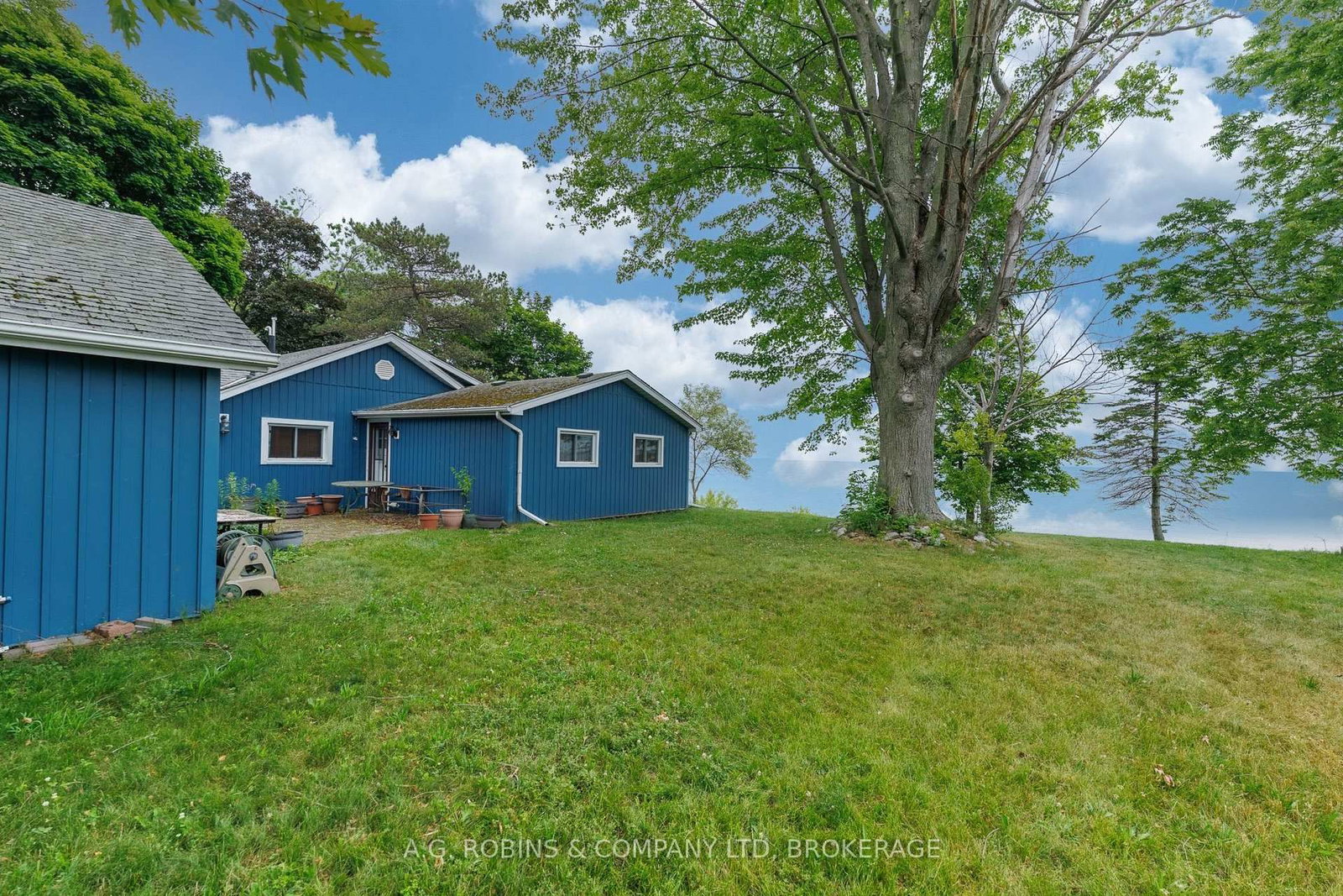 11251 HARBOURVIEW Road • Wainfleet, ON photo 22