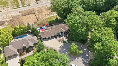 12 Bridle Path — photo 6