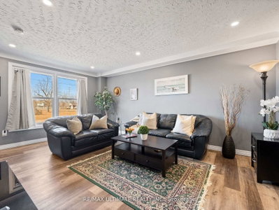 Unit 3 — 252 Bertie Street — more photos