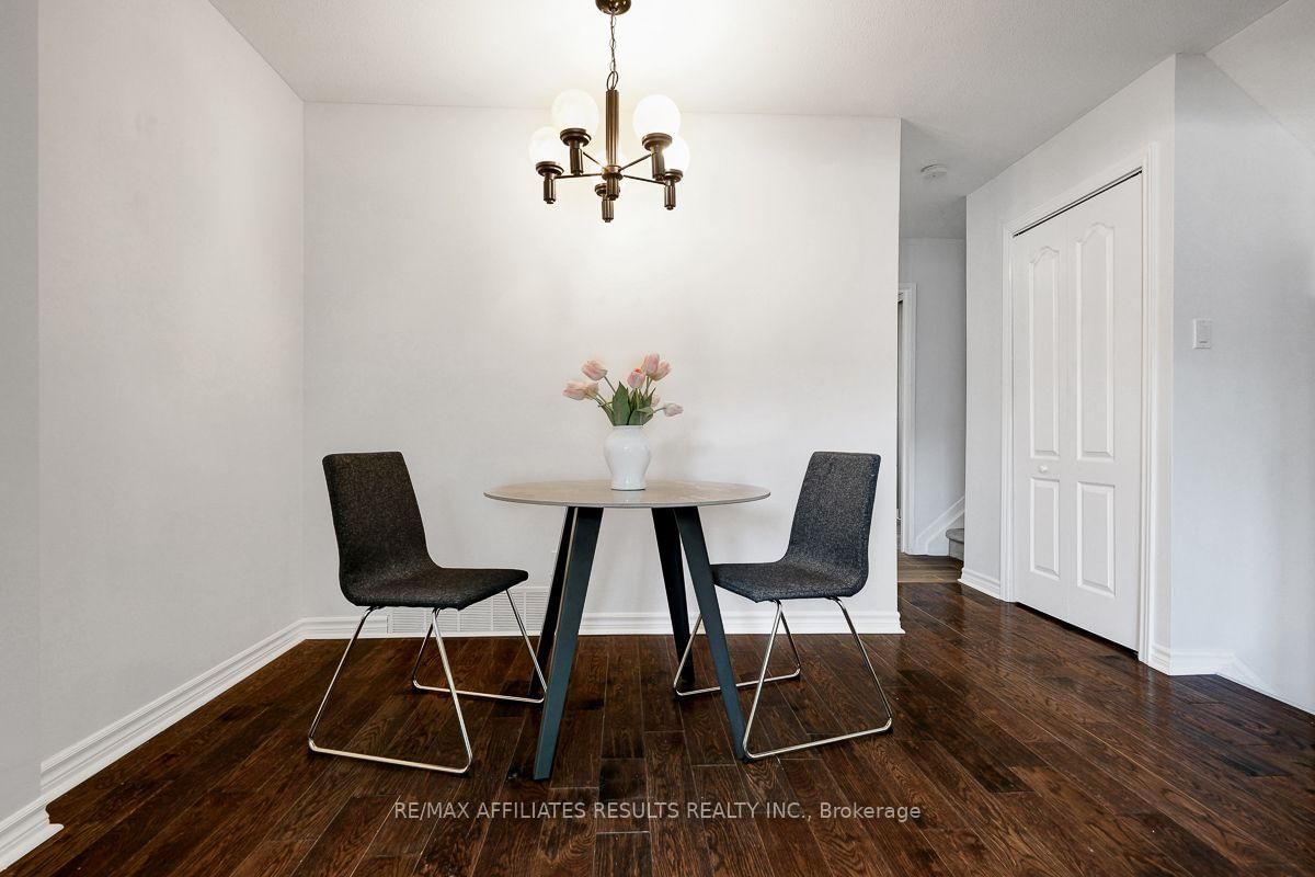 73 McClintock Way • #94 • Kanata, ON photo 11