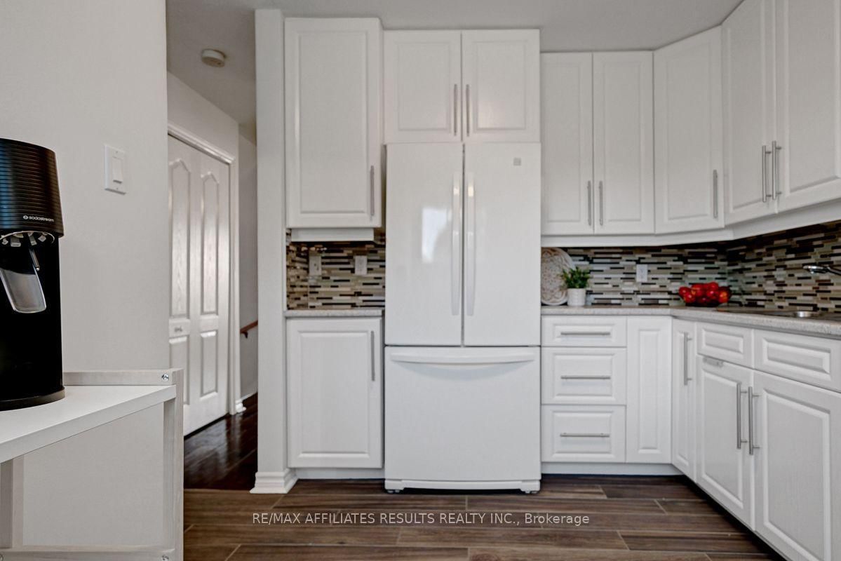 73 McClintock Way • #94 • Kanata, ON photo 19