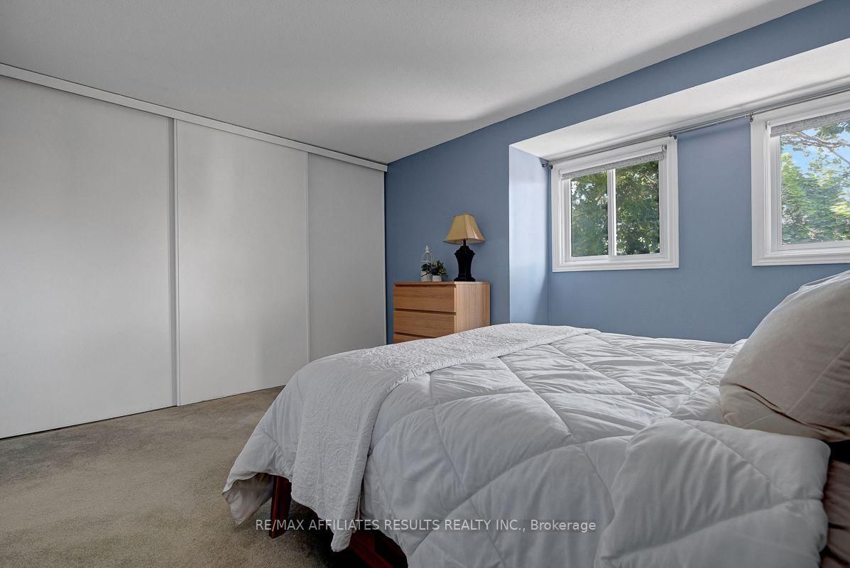 73 McClintock Way • #94 • Kanata, ON photo 21