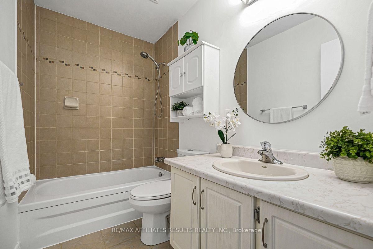 73 McClintock Way • #94 • Kanata, ON photo 22