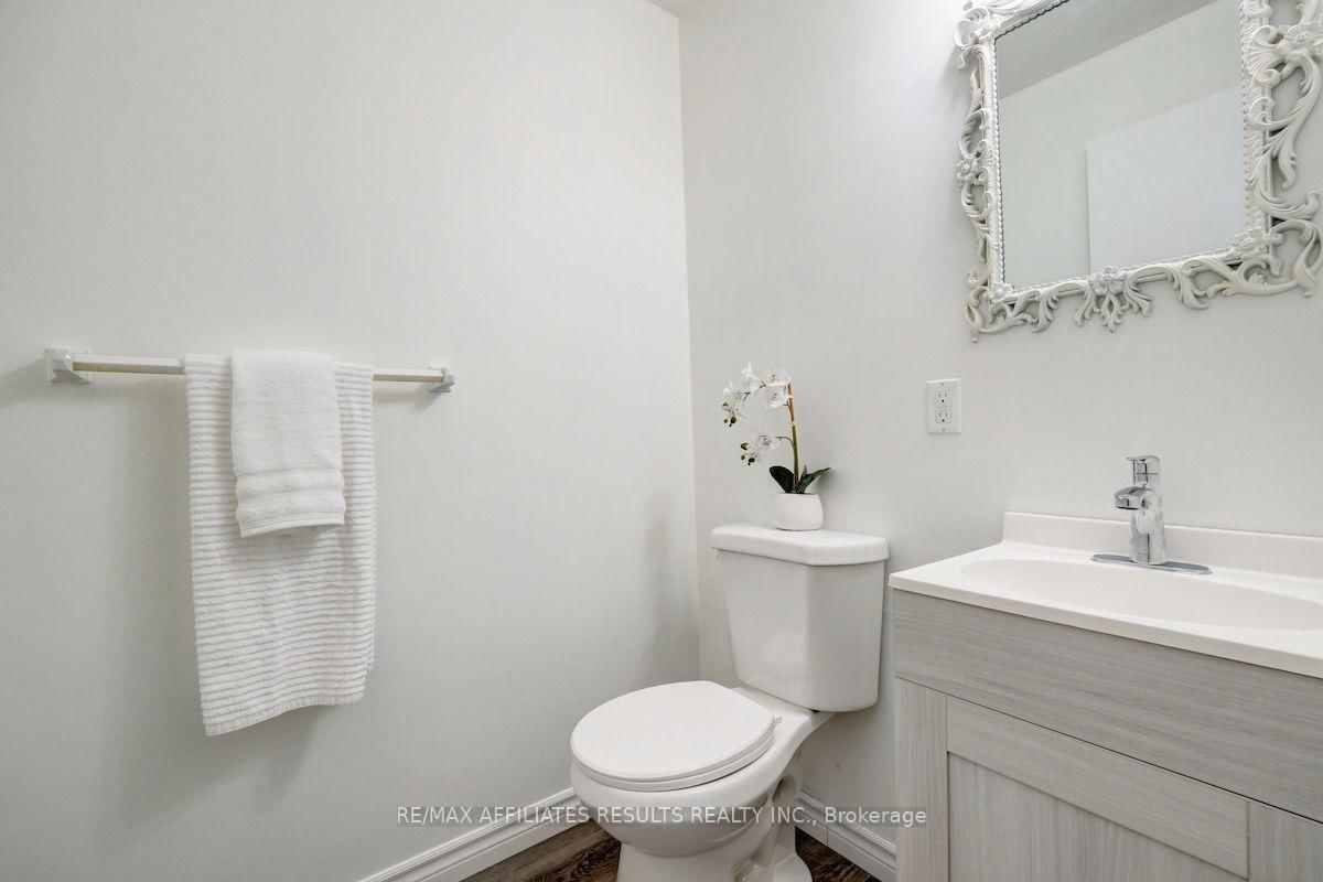 73 McClintock Way • #94 • Kanata, ON photo 29