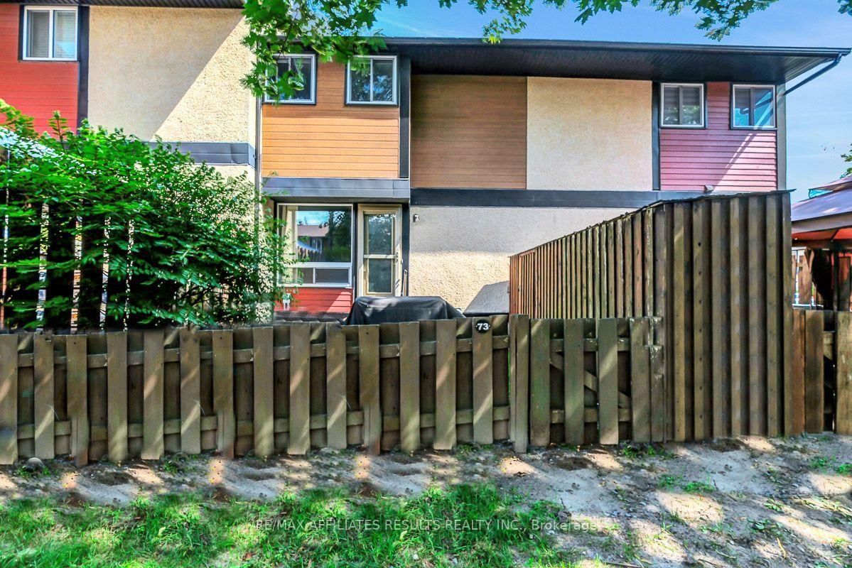 73 McClintock Way • #94 • Kanata, ON photo 34