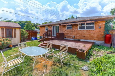724 BRANT Street • London East, ON photo 8