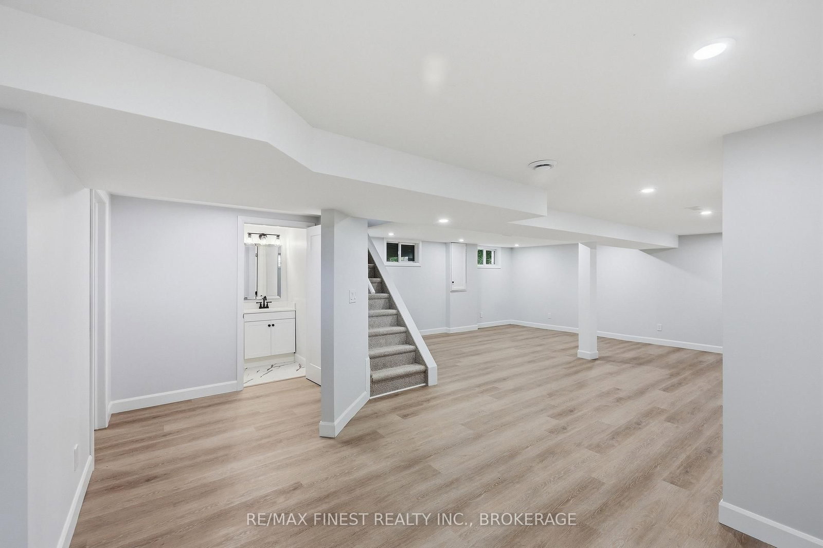 687 Willis Street • Kingston, ON photo 36