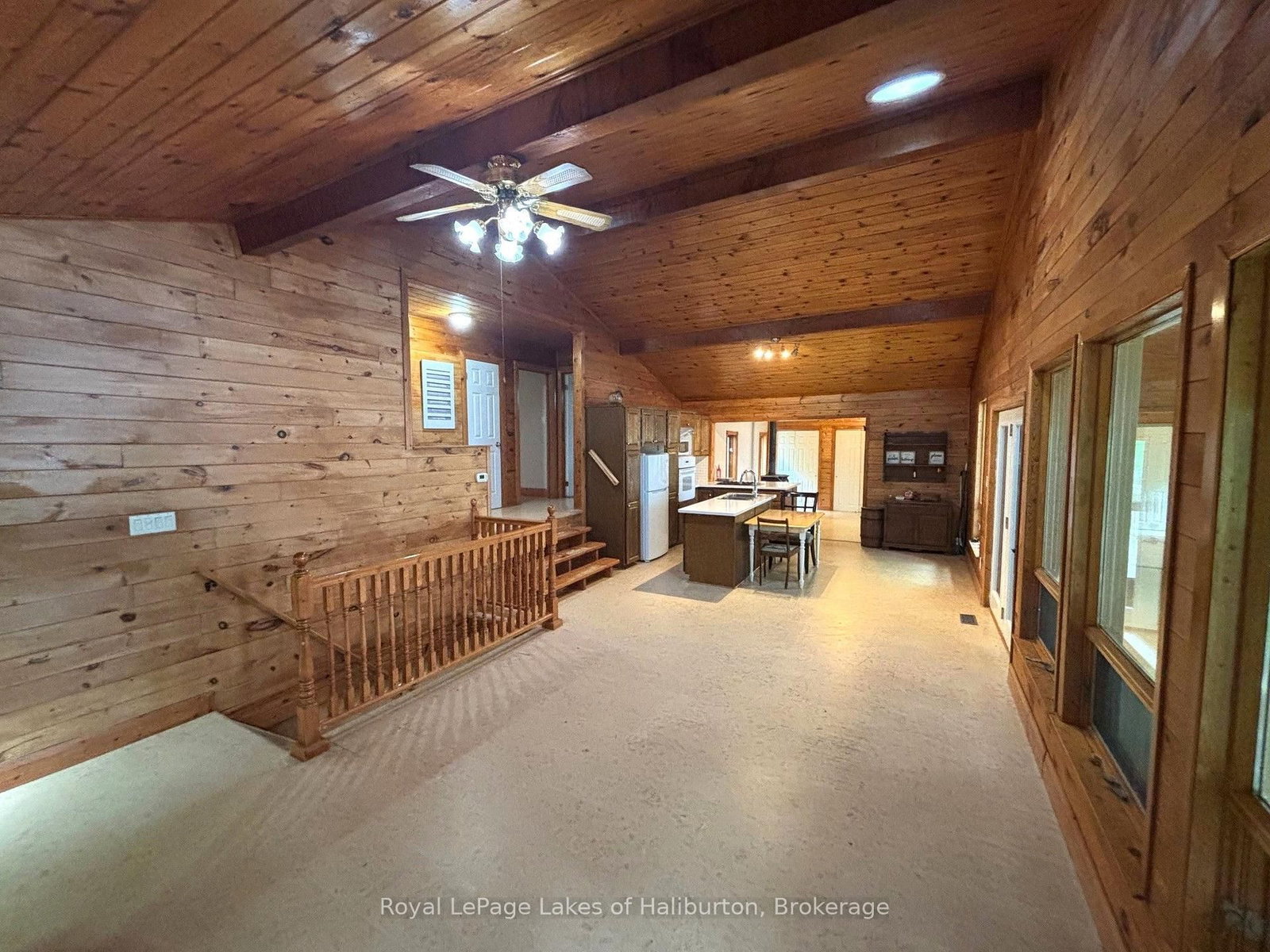 3040 Haliburton Lake Road • Dysart et al, ON photo 16