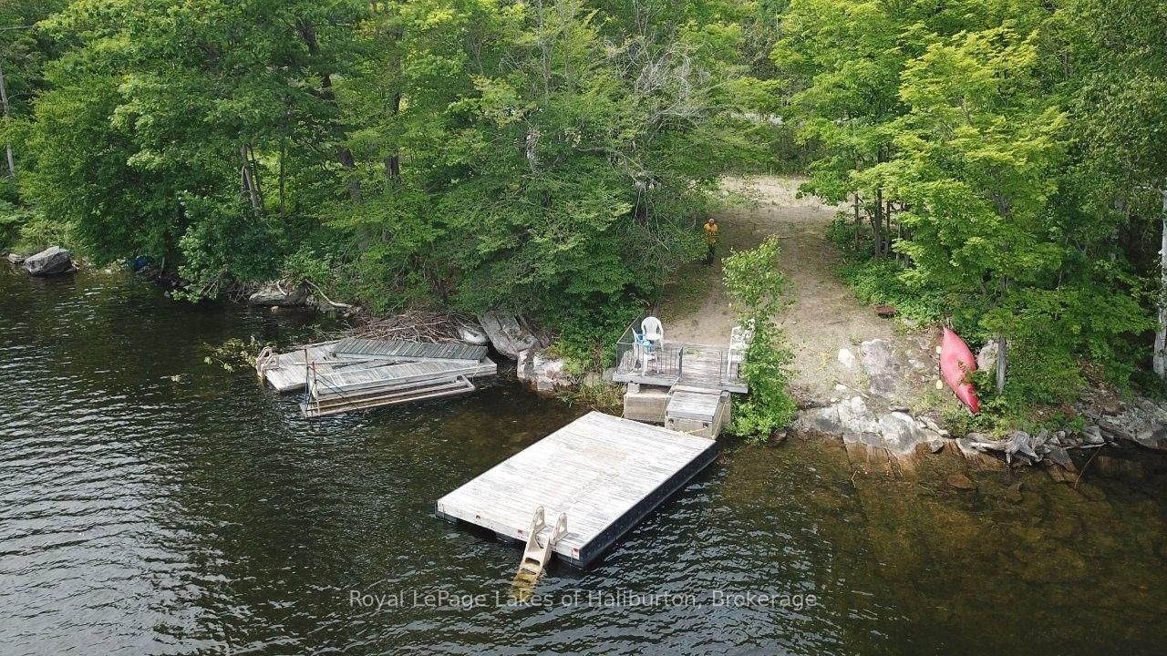 3040 Haliburton Lake Road • Dysart et al, ON photo 4