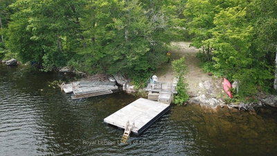 3040 Haliburton Lake Road • Dysart et al, ON photo 4