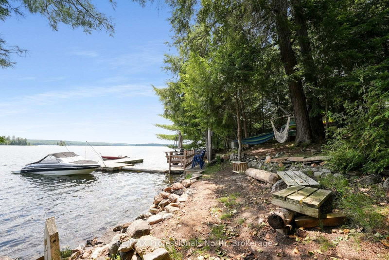 1042 Platinum Bay Road