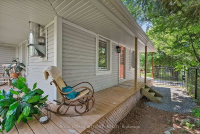 1550 County Rd 2 Road • Alfred and Plantagenet, ON photo 4
