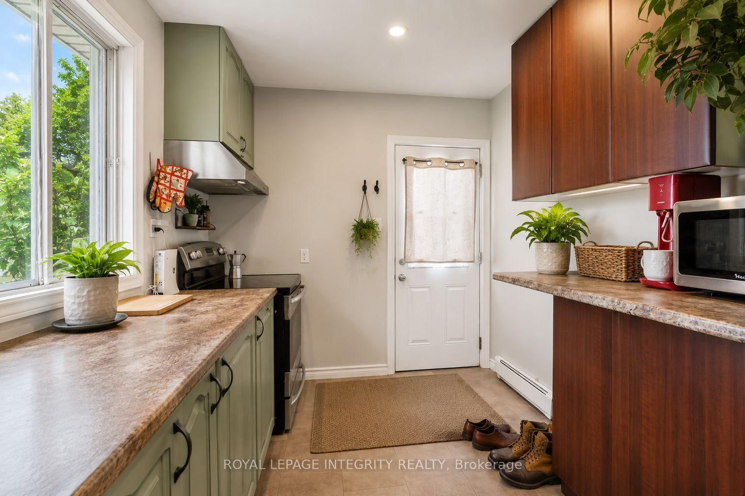 1550 County Rd 2 Road • Alfred and Plantagenet, ON photo 42