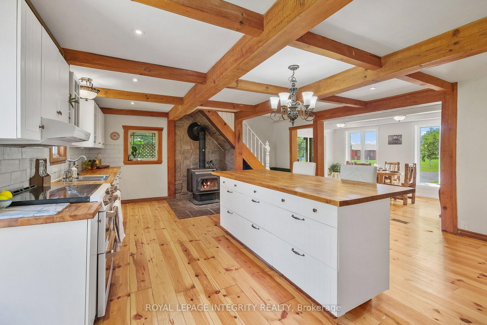 1550 County Rd 2 Road • Alfred and Plantagenet, ON photo 9