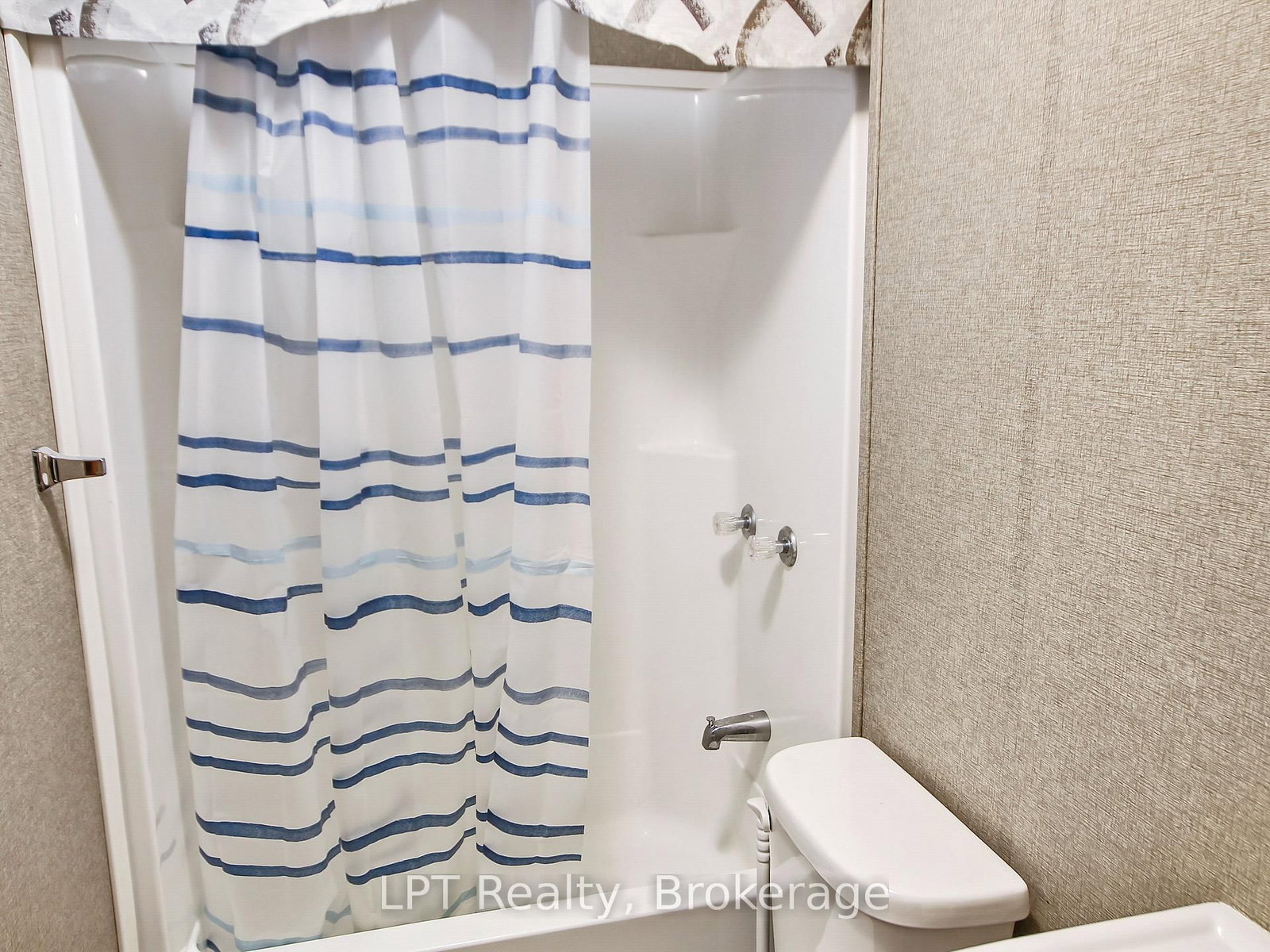 13 Southline Avenue • #P27 • Huron-Kinloss, ON photo 15