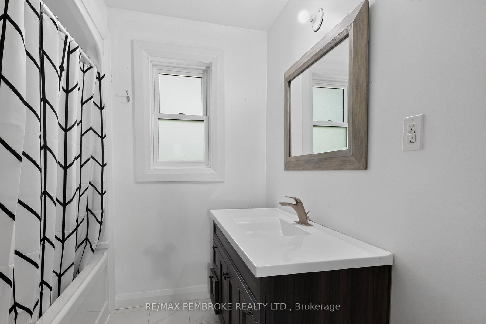 370 Carmody Street • Pembroke, ON photo 34
