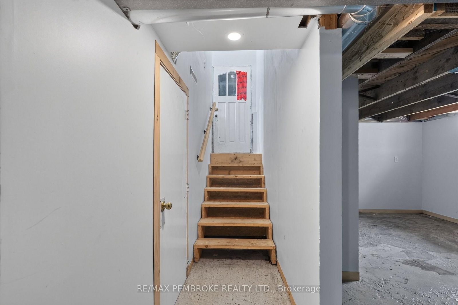 370 Carmody Street • Pembroke, ON photo 39